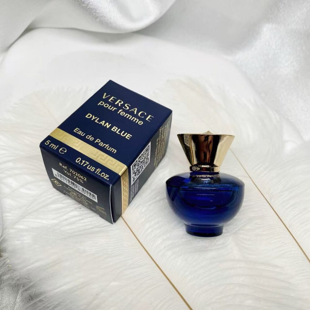 Versace Dylan Blue Pour Femme Mini Perfume